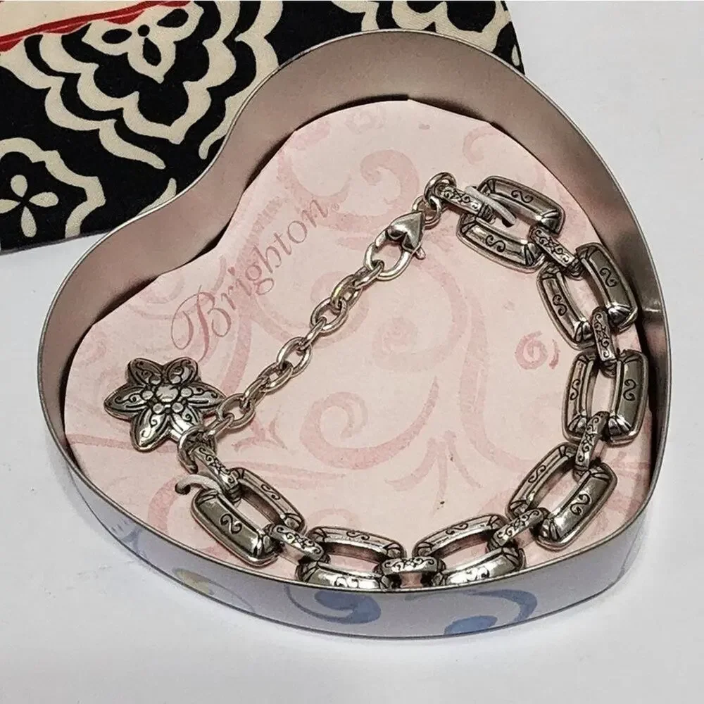 Brighton scrolled etched star charm‎ link bracelet new!!!